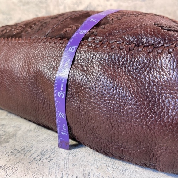 Isabella Fiore Suede Leather Woven Hobo Shoulder Bag - Picture 15 of 15